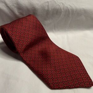 Strathmore Classic Red Geometric Men's Tie